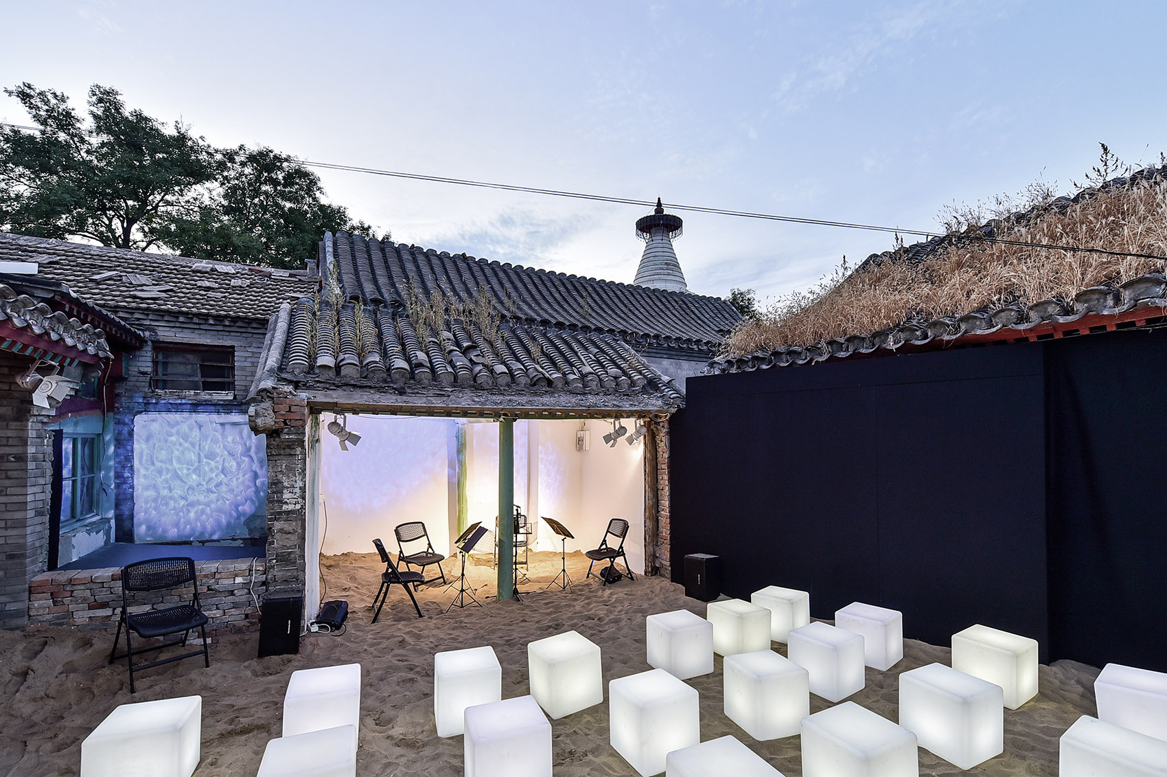 白塔寺 & 海边的日常,2017北京设计周 / reMIXstudio-22