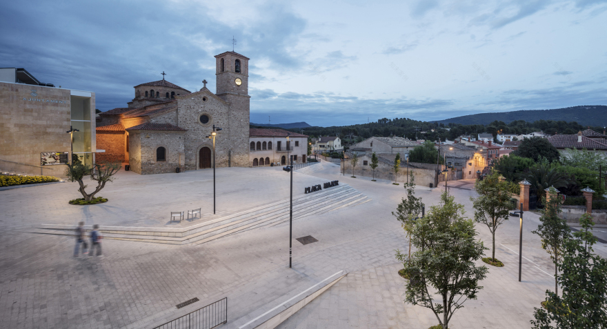 Plaza Mayor de Odena Renovation / SCOB Arquitectura y paisaje-11