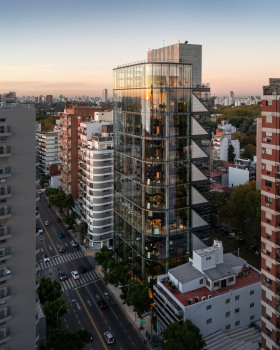 办公建筑丨阿根廷布宜诺斯艾利斯丨Rafael Viñoly Architects