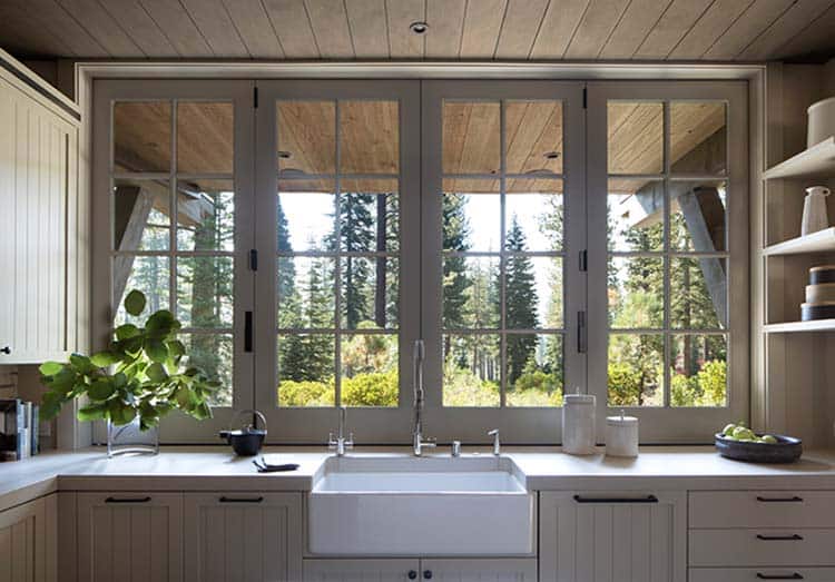 Dreamy mountain retreat with serene indoor-outdoor connection in Tahoe-6