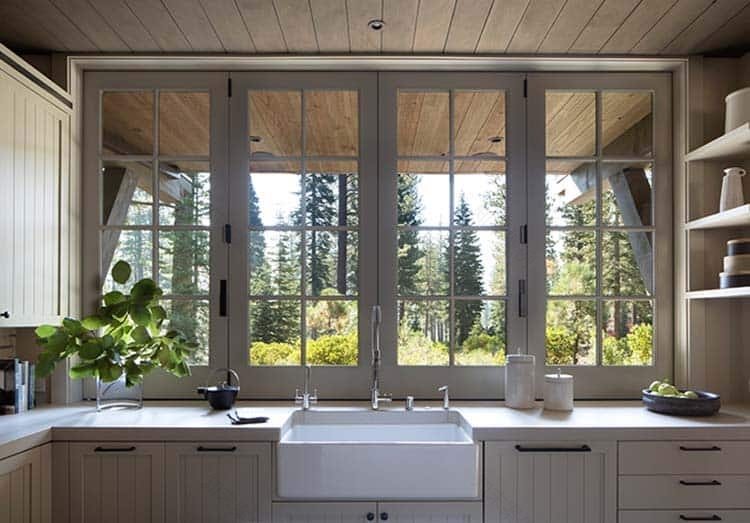 Dreamy mountain retreat with serene indoor-outdoor connection in Tahoe-6