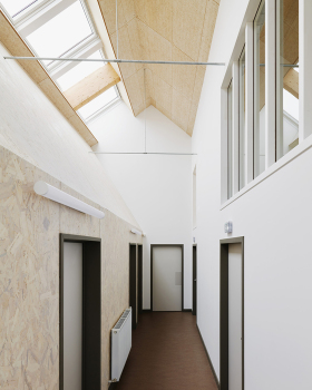 Juvigny les Vallées 医疗中心丨法国丨OVERCODE architecture urbanisme