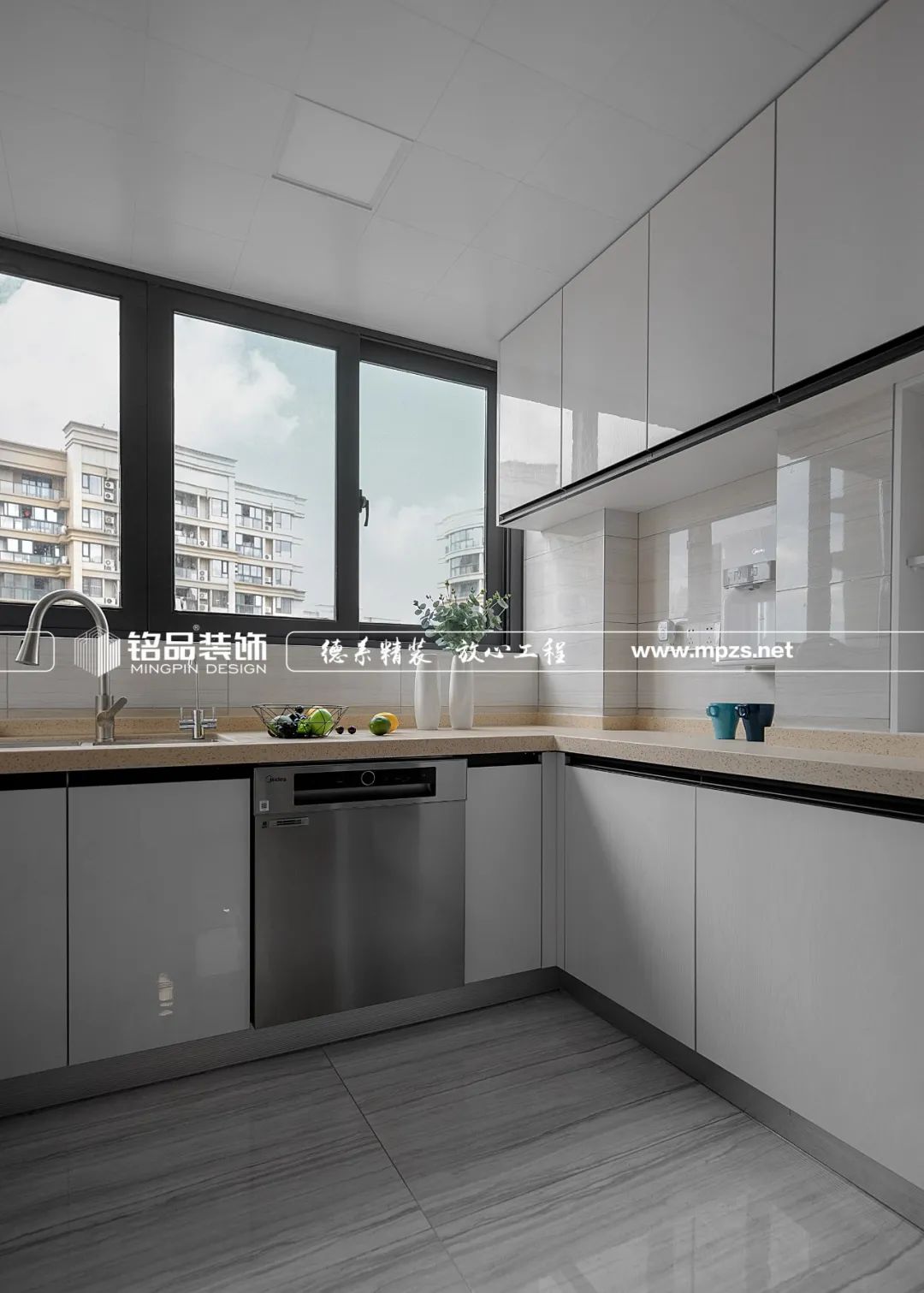 《甜野男孩》丁真风北欧家居，自然原木的诗意空间-54