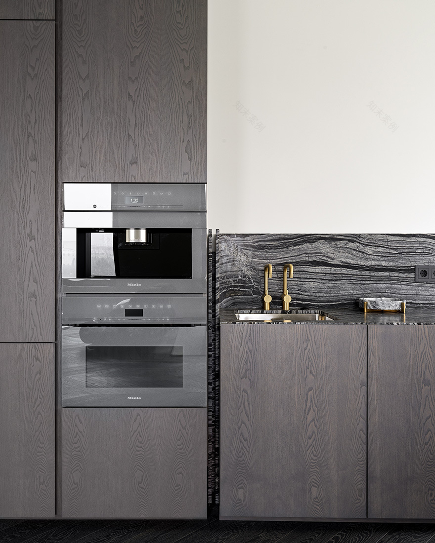 87 平米极简公寓,自然元素与功能的完美融合-11