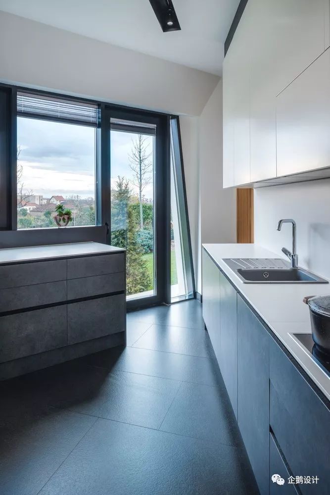 光影游戏 | 三所住宅的节能与舒适设计-24