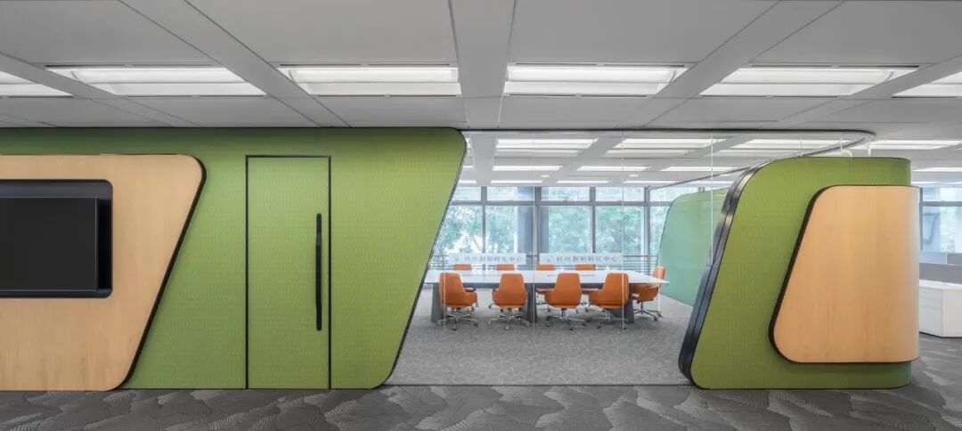 零壹城市X新作|西湖山水一西子四时·香港杭州创新孵化中心-45