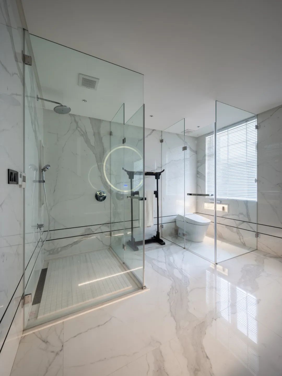 天和壹号茗苑-- 现代奢华东方的旋转楼梯艺术-86