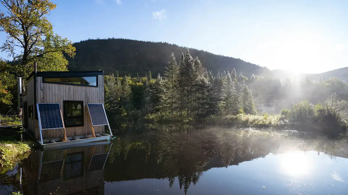 魁北克水上小屋 | 现代舒适与自然美景的完美融合-17