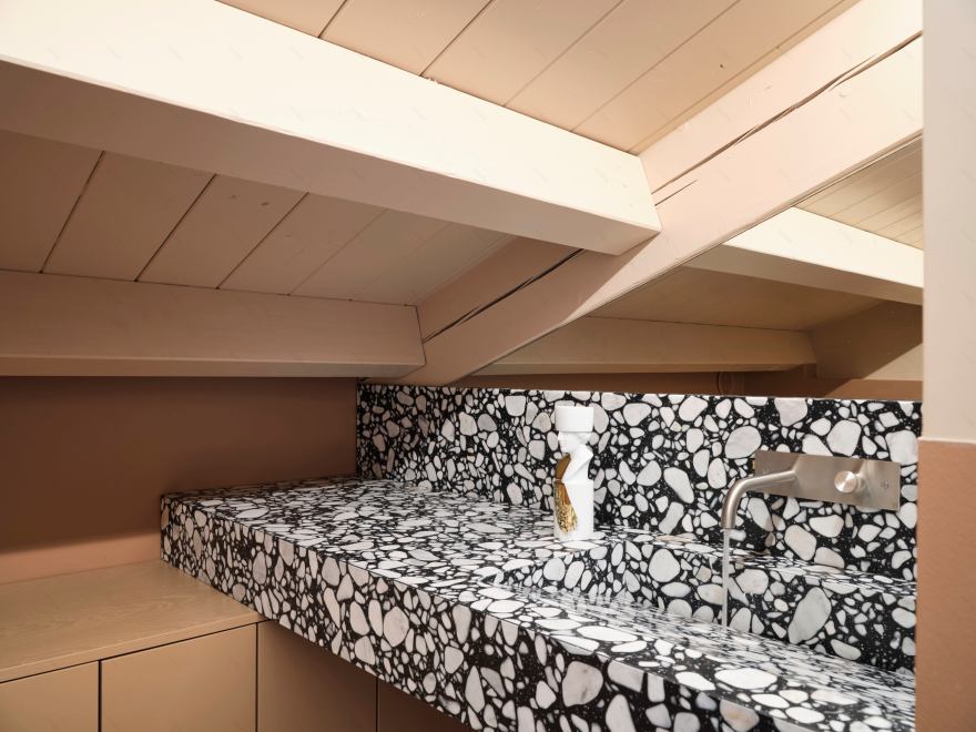 Ca’ Nichetto Frames Venetian Memory in a Two-Level Apartment-9