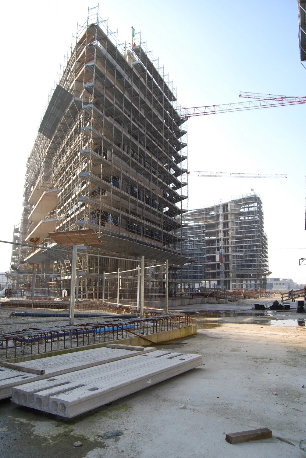 米兰城市生活区 · 扎哈·哈迪德建筑事务所的高能城市入口-56