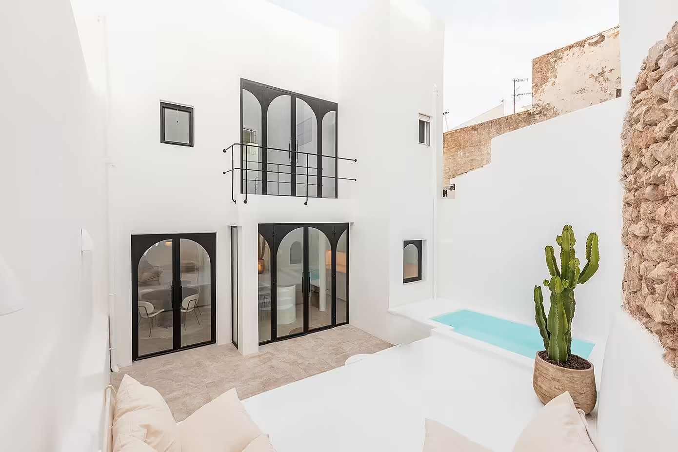 Javea Casa Pueblo：沙比亚的现代静修 | Anne Guinault-17