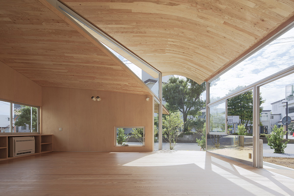 大屋顶下的托儿所 / Takashige Yamashita + Takashige Yamashita Office（TYO）-20