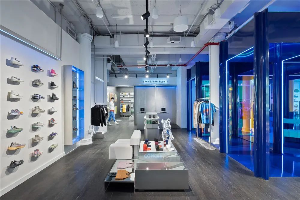 加拿大 Concepts 最新鞋店设计丨Sid Lee Architecture-3