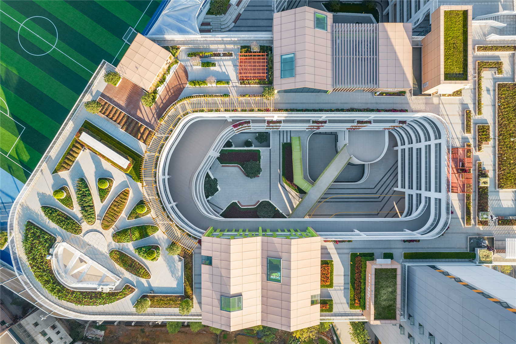 深圳东部湾区实验学校,中学丨中国深圳丨申都设计集团有限公司深圳分公司-16