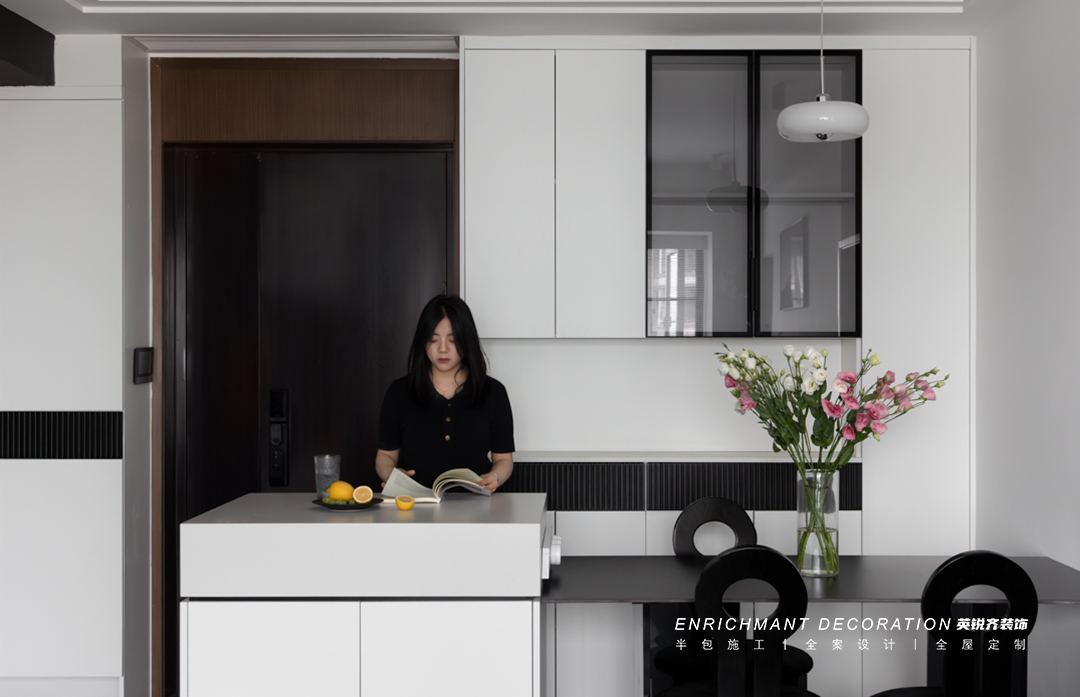 极致黑白丨易越-28