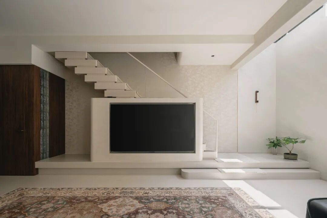 82平下跃理想国，咖啡、藏书与周末-66