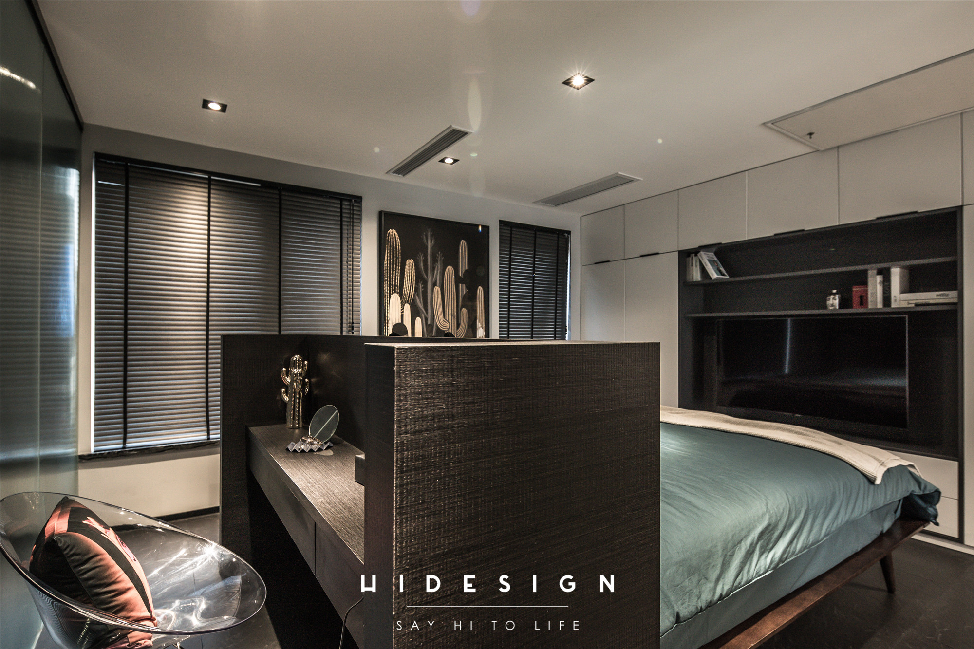 深色工业风重塑阿斯加德,功能分区打造年轻夫妻理想居所-35