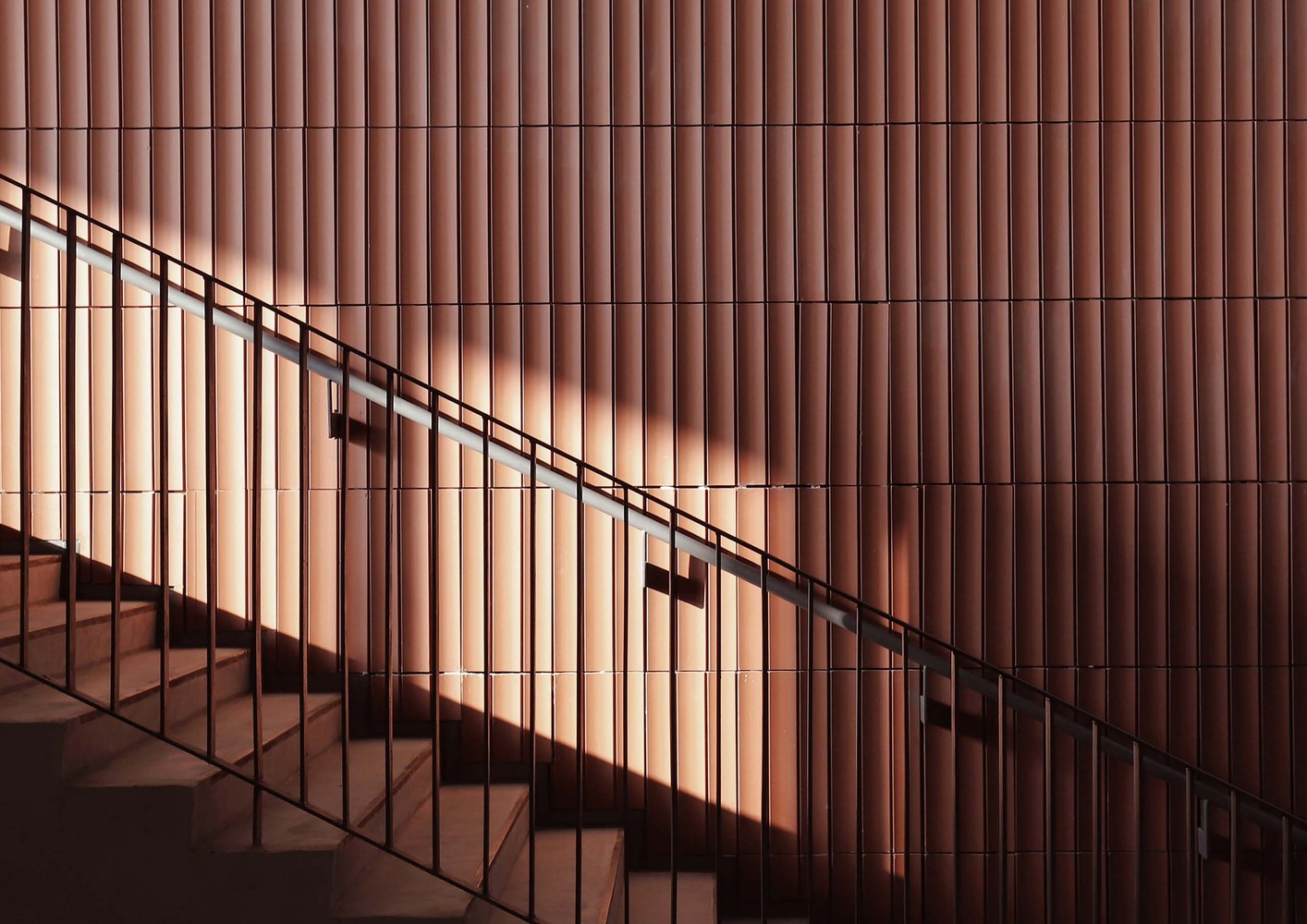 无锡清龙山公园多功能厅 · 矿坑奇迹与自然的和谐共生-22