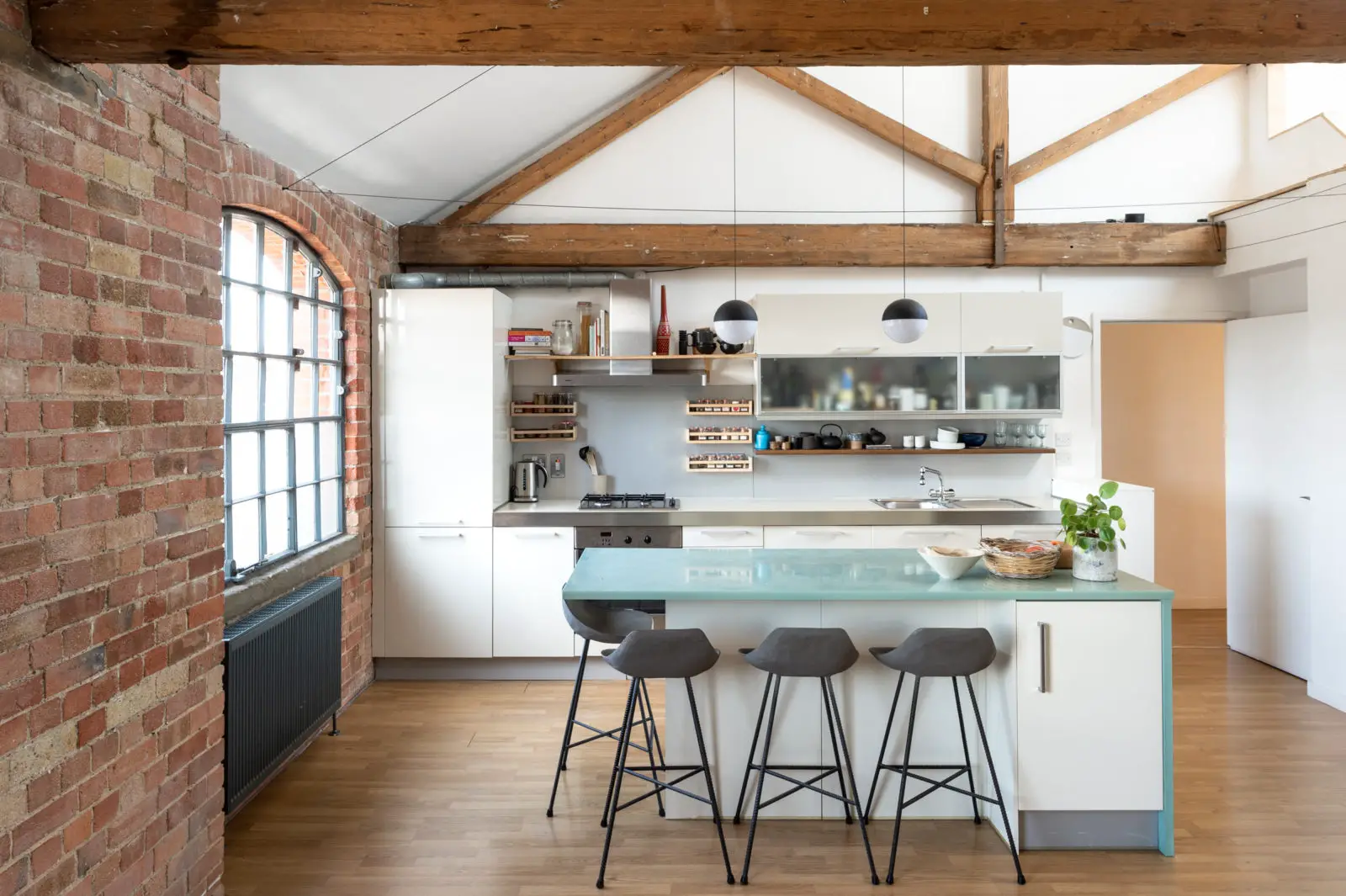 伦敦城市风光尽收眼底的阁楼设计-7