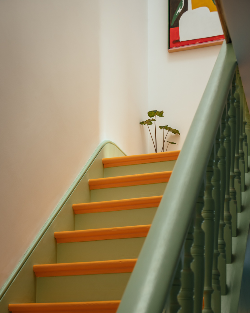 色彩斑斓的“山景房” · 英国伦敦的现代家庭住宅设计丨CAN-41