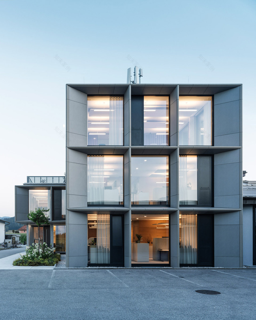 SFK 办公室丨奥地利丨heri&salli-64