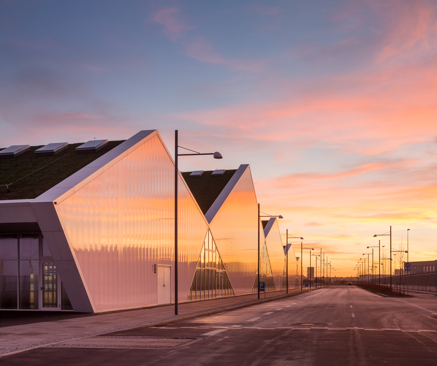 哥本哈根码头航站楼,绿色环保与公共休闲的融合-11