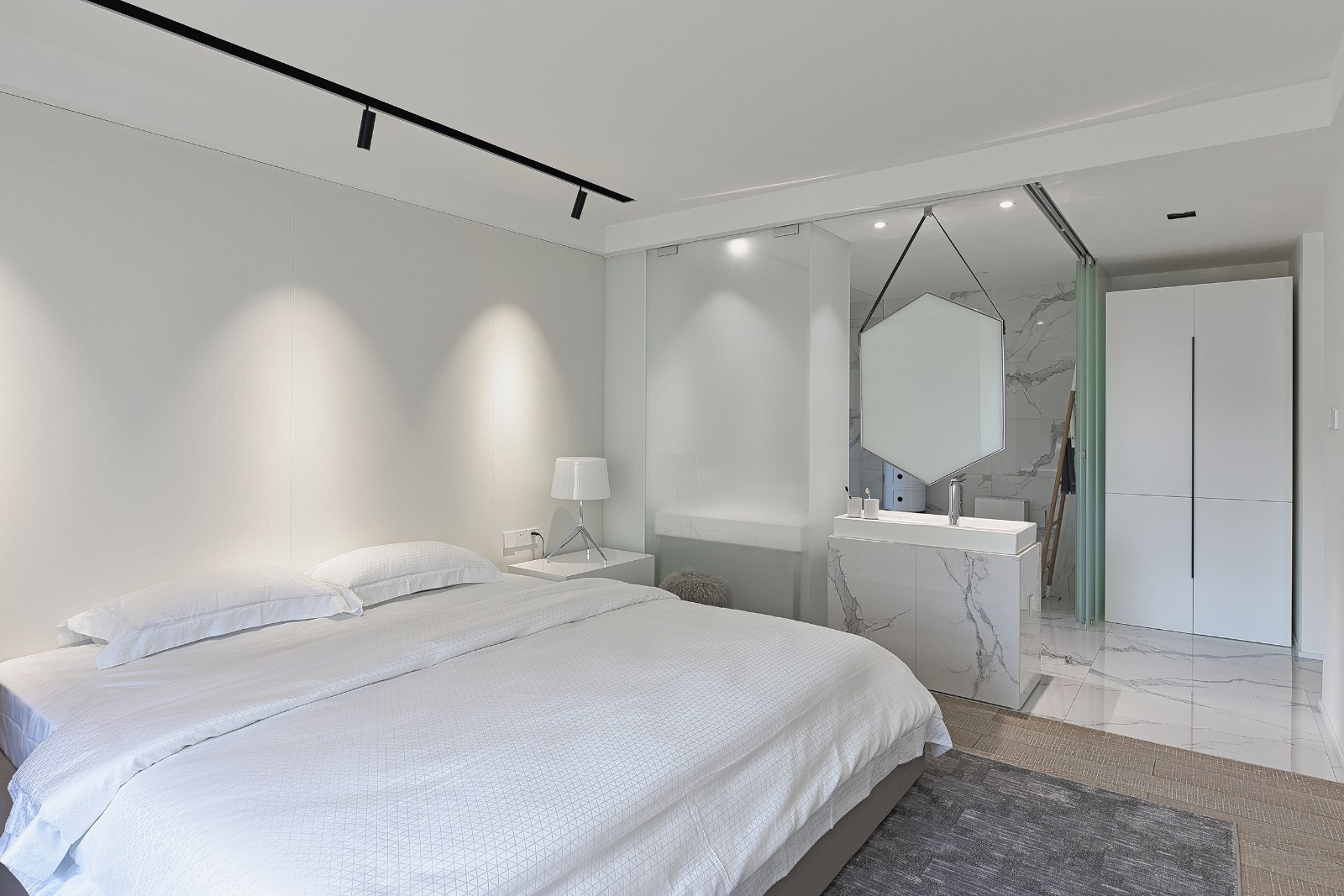 165㎡黑白现代,素简生活  王严民-39