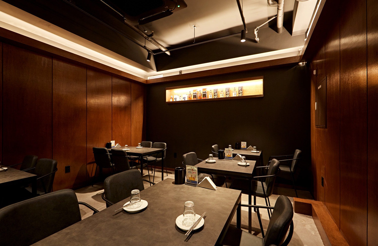 木材艺术 | 17 平米极简雅居的惊艳设计-9