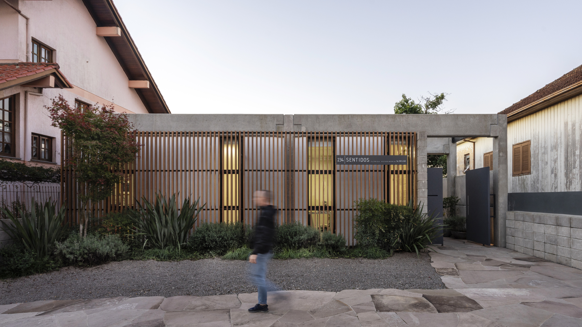 Sentidos Veterinary Clinic / OCRE arquitetura-28