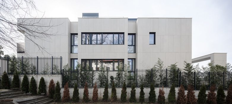 Urbana vila u Beogradu(贝尔格莱德城市别墅)丨Biro VIA-14