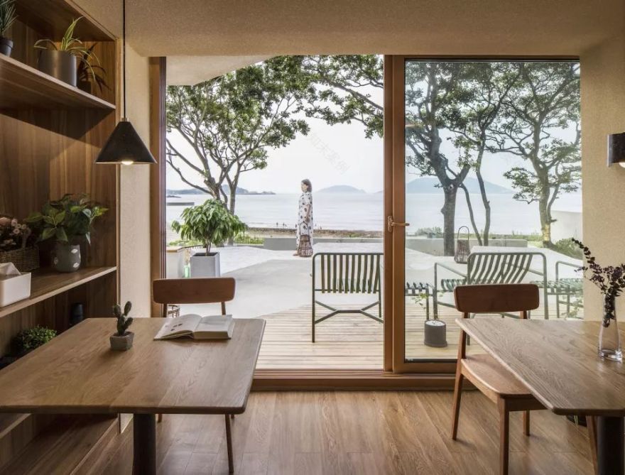 去欧式符号的舟山民宿,凝视自然的海景生活-0