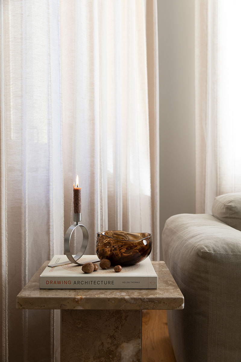 丹麦简约公寓 | 古典与现代的温柔碰撞-12