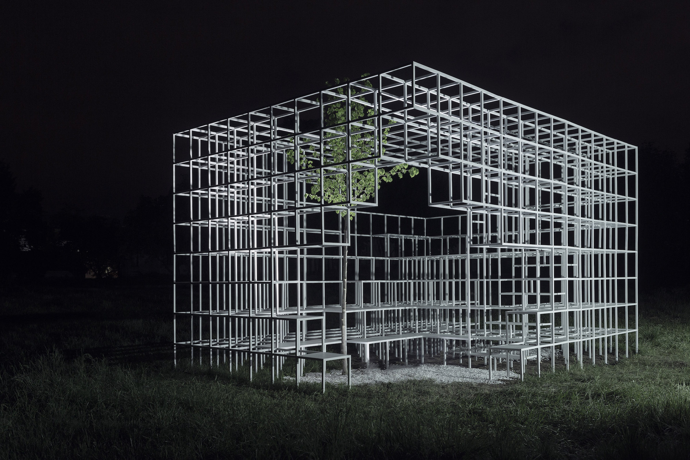 纪念被战争摧毁的建筑-Mist / Clap Studio-6