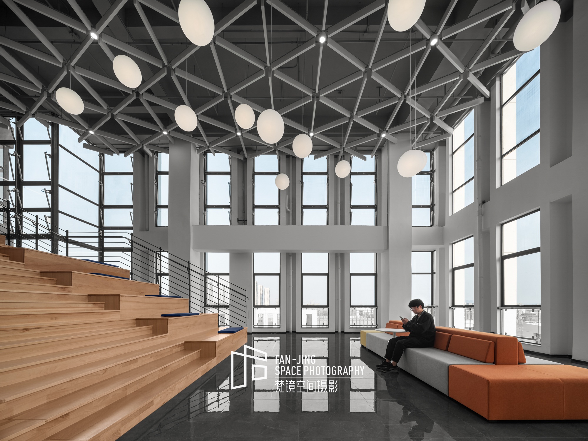 梵镜建筑空间摄影 | 光庭信息总部-19