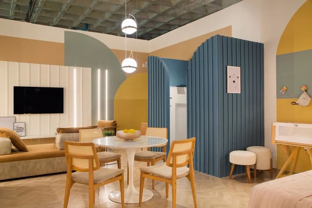 巴西里约热内卢 40 平米糖果色公寓，曲线与色彩的完美融合-25