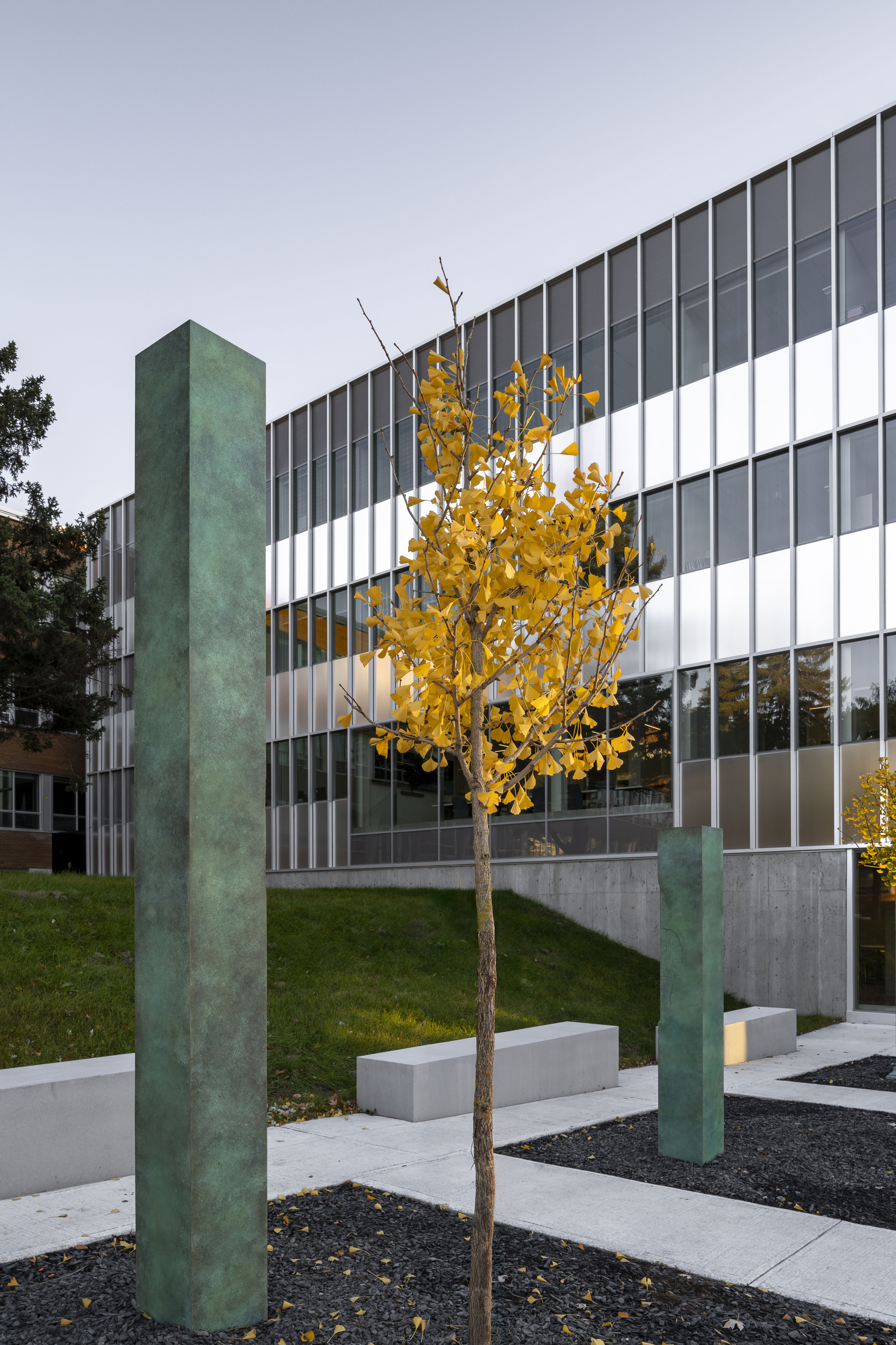 Pavillon A5 Faculty of Arts and Humanities / Saucier + Perrotte architectes-23