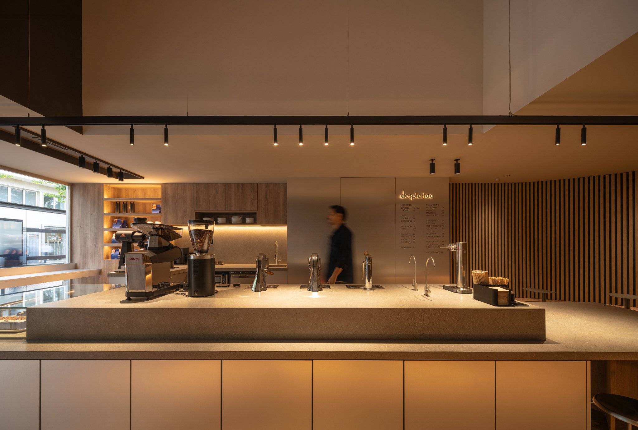 Despiertoo Specialty Coffee空间设计丨西班牙格拉纳达丨SALTO-19
