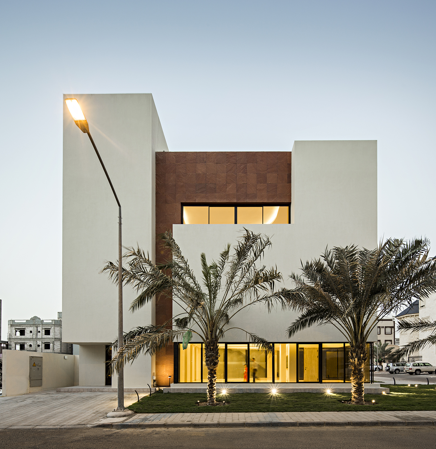 Box House II | Massive Order co.-14