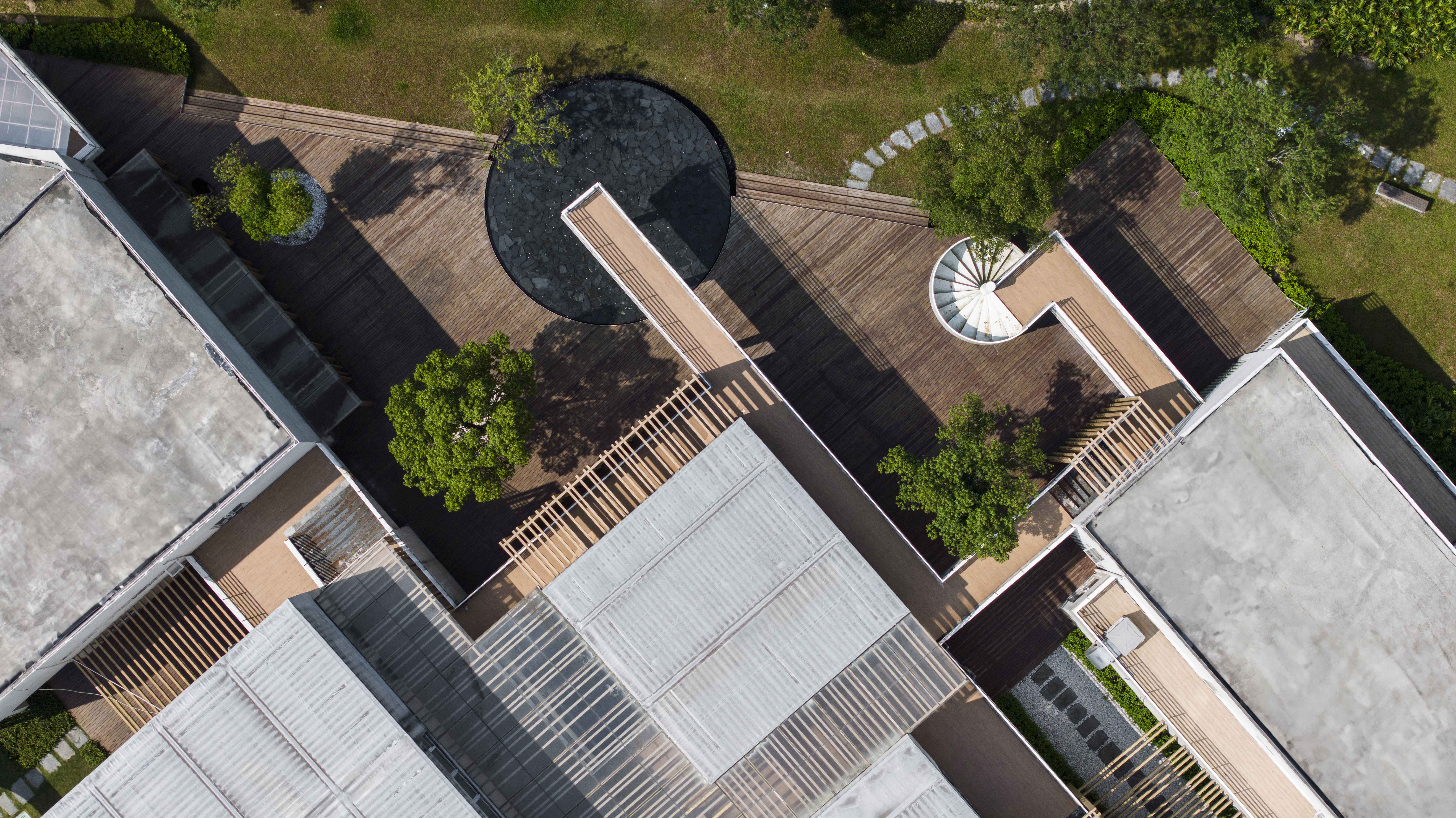 多层面的“轻”：黄麻乡村振兴工作站与乡村会客厅 / 三文建筑 -11