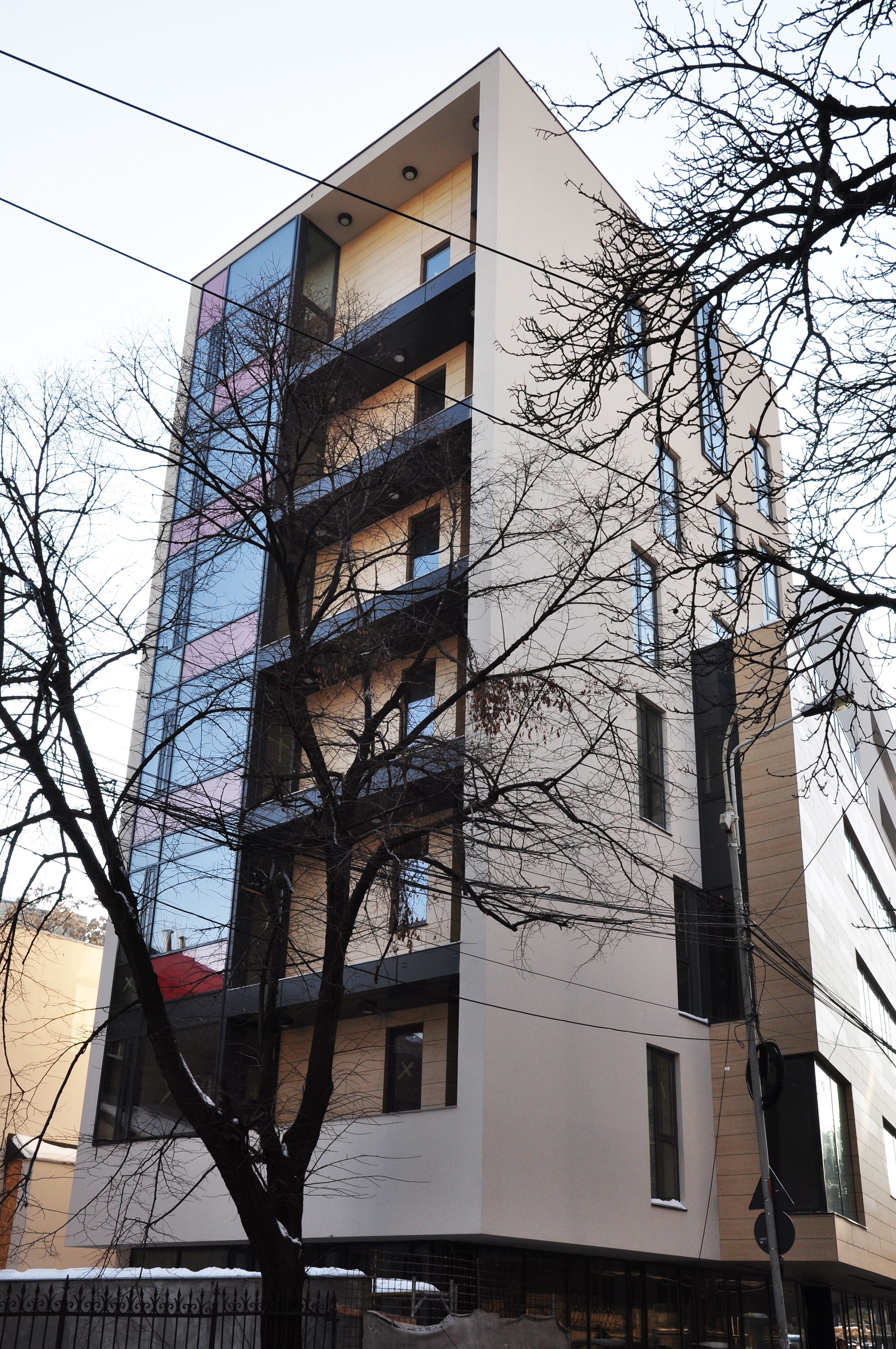 urb@nof office | 2011 年罗马尼亚建筑奖得主 多功能办公住宅设计-24