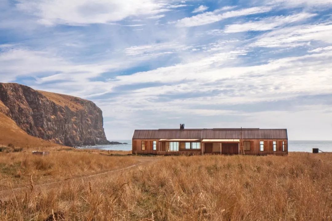 新西兰沿海农舍，打造自然美景中的私密度假空间-5