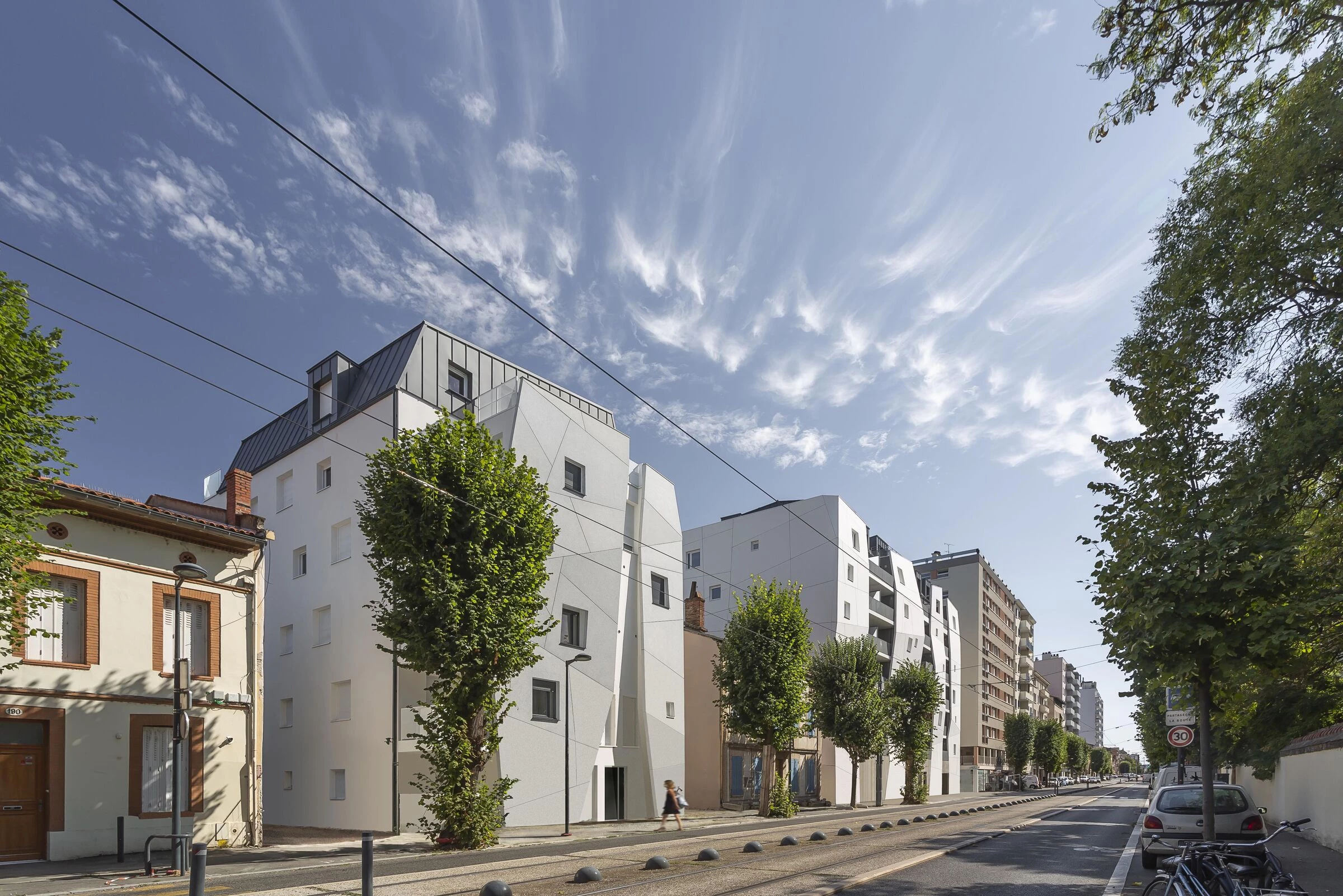 河畔城市雕塑 | Letellier Architectes 的 Côté Garonne 公寓设计-16