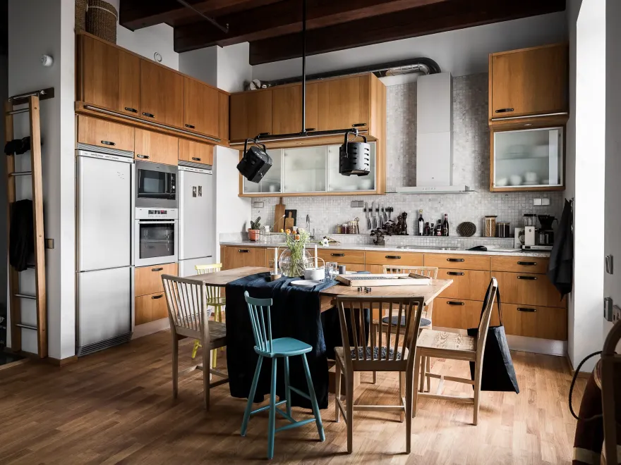 斯德哥尔摩旧厂改造 | 复古公寓的完美演绎-2