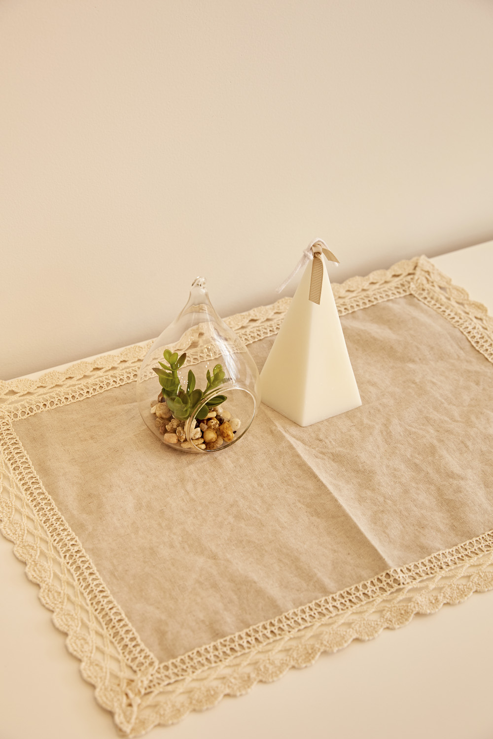 11 平米的极简主义快餐店设计-13