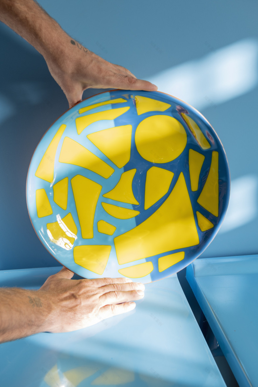 废弃玻璃的新生 | Fabien Cappello x Hem 限量版装饰配件-2