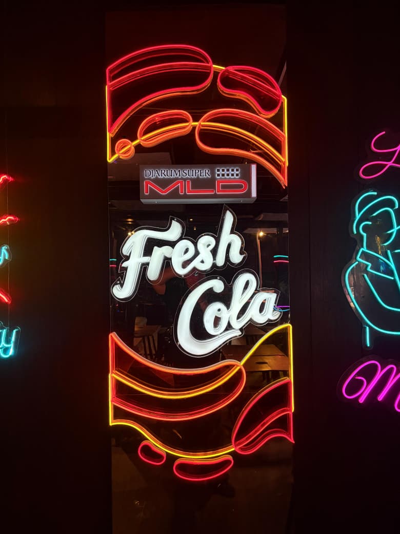 Branding store helens MLD-2