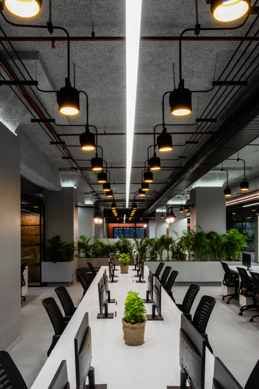 印度Alembic Real Estate房地产办公室(2020)(Crossboundaries)设计-36