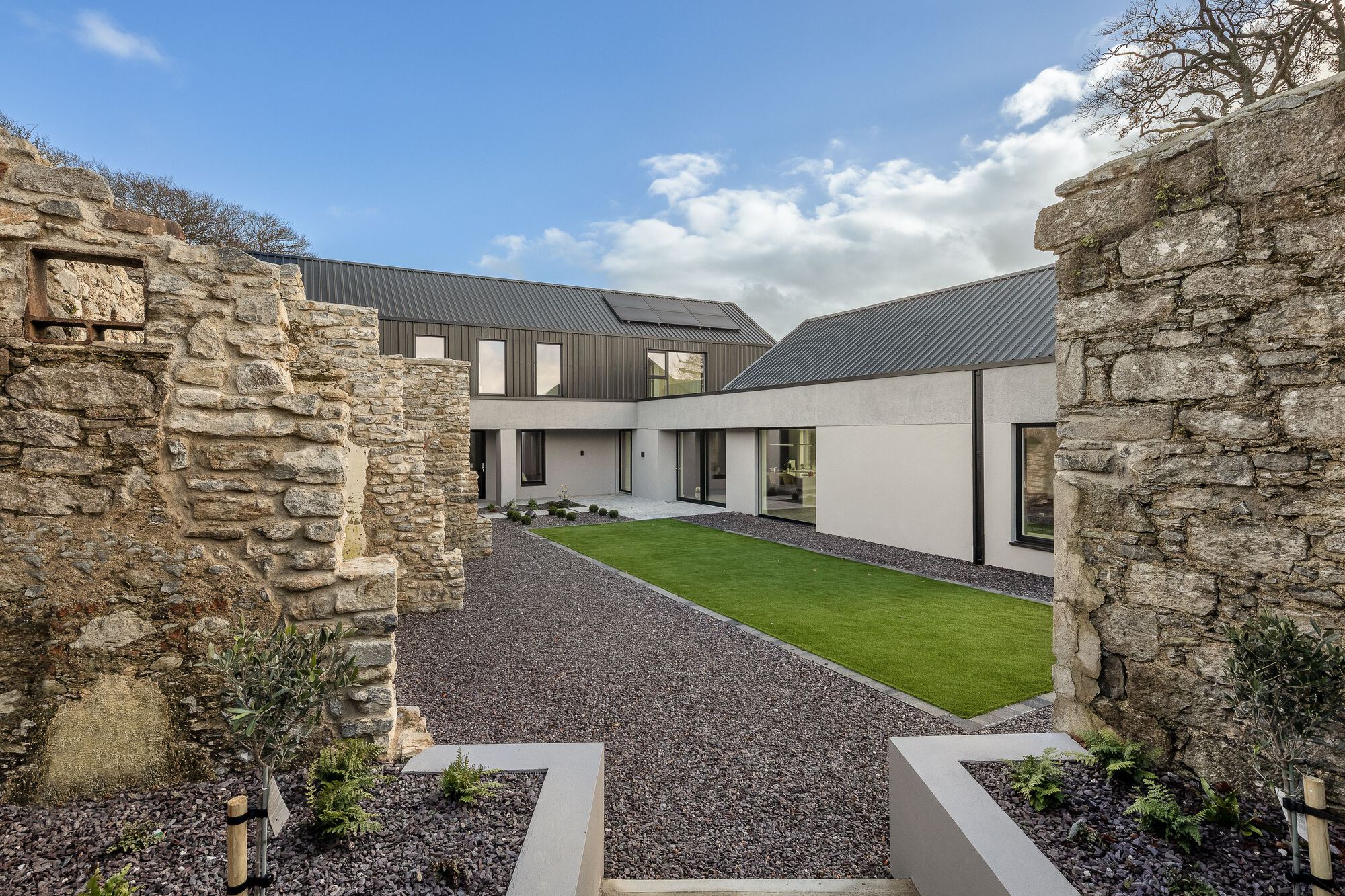 有围墙的花园式住宅丨爱尔兰丨Steve Burke-18