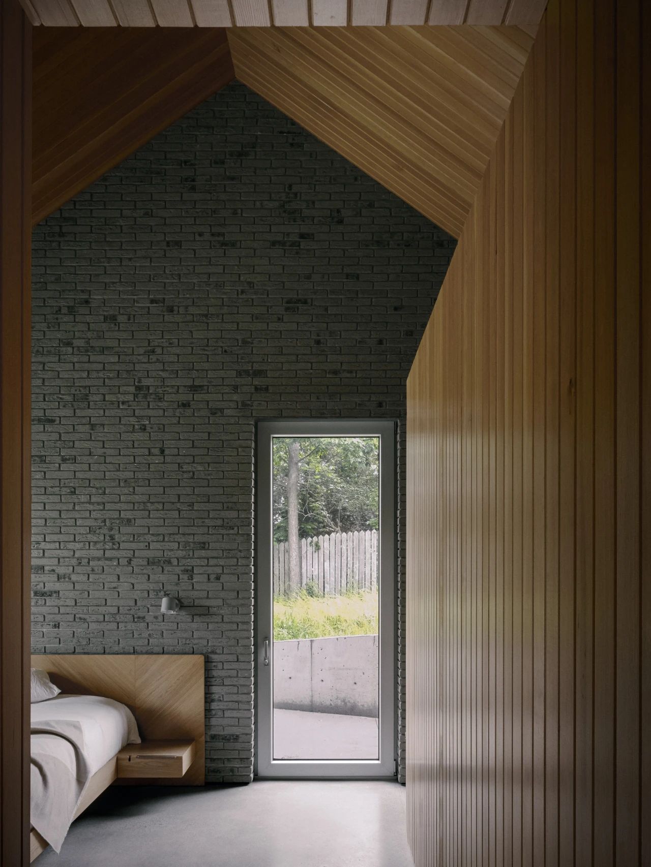 升高的座舱丨加拿大丨Omar Gandhi Architects-58