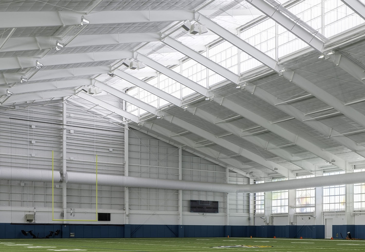 Miller Electric Jacksonville Jaguars Performance Center | ROSSETTI-22